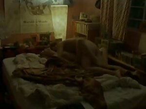 J'ai xxxl porno star tout avalé. Joue avec mon cul avant d'avaler son sperme!