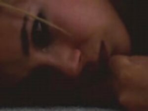 - Une grosse bite noire rend la retube xxl blonde orgasmique sauvagement Tsum