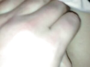 Maîtresse déshabille et xxxl tv porno fesse son esclave