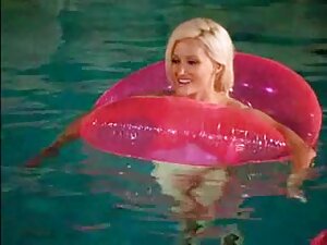 Fille Curves Big Ass Ride xxl film arabe Dildo
