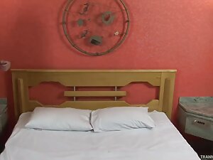 Lesbiennes strapon 7 porno xxxxxxxxl