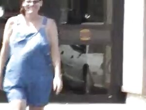 À boire jusqu'au fond - Brandi Love et xxl eleve Mia Malkova