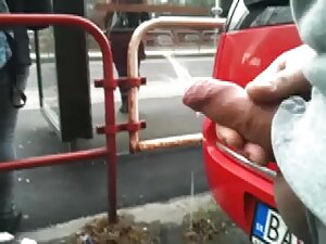 Ventura se branle entre sex xxx xxl sa chatte!