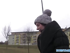 Tight Babe Apolonia sex movie xxl première fois le sexe anal