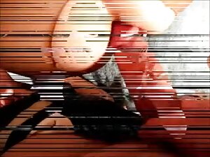 Roads - Natalie pov sexe en public en extérieur avec un film amateur xxl mécanicien